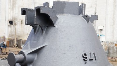 如何處理大型鑄鋼件-渣罐砂型造型不準確所造成的尺寸偏差問題？